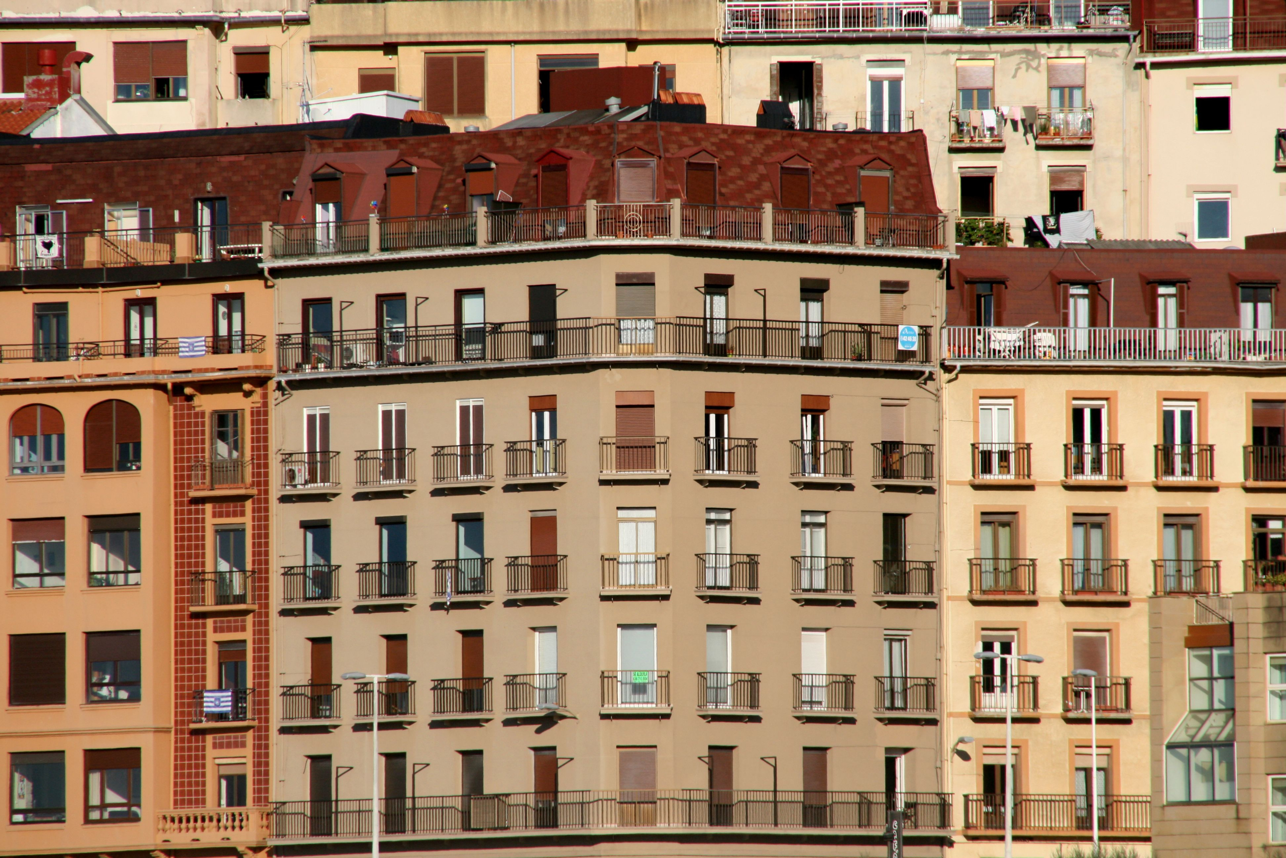 Cataluña: Nuevas deducciones autonómicas y bonificaciones inmobiliarias